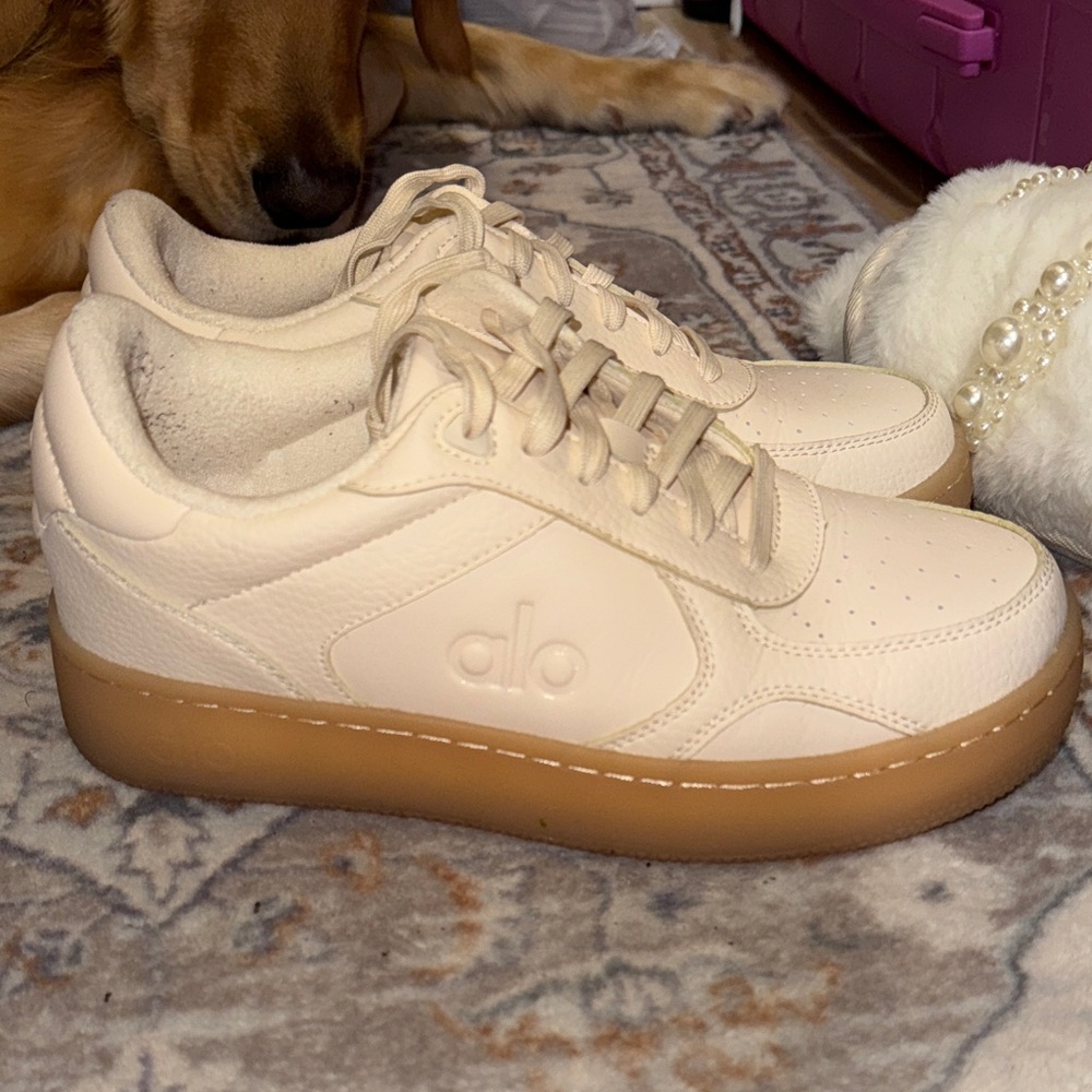 Alo Bone Sneakers